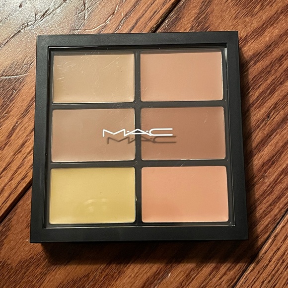 MAC Cosmetics Other - Mac Pro Conceal & Correct Palette Medium